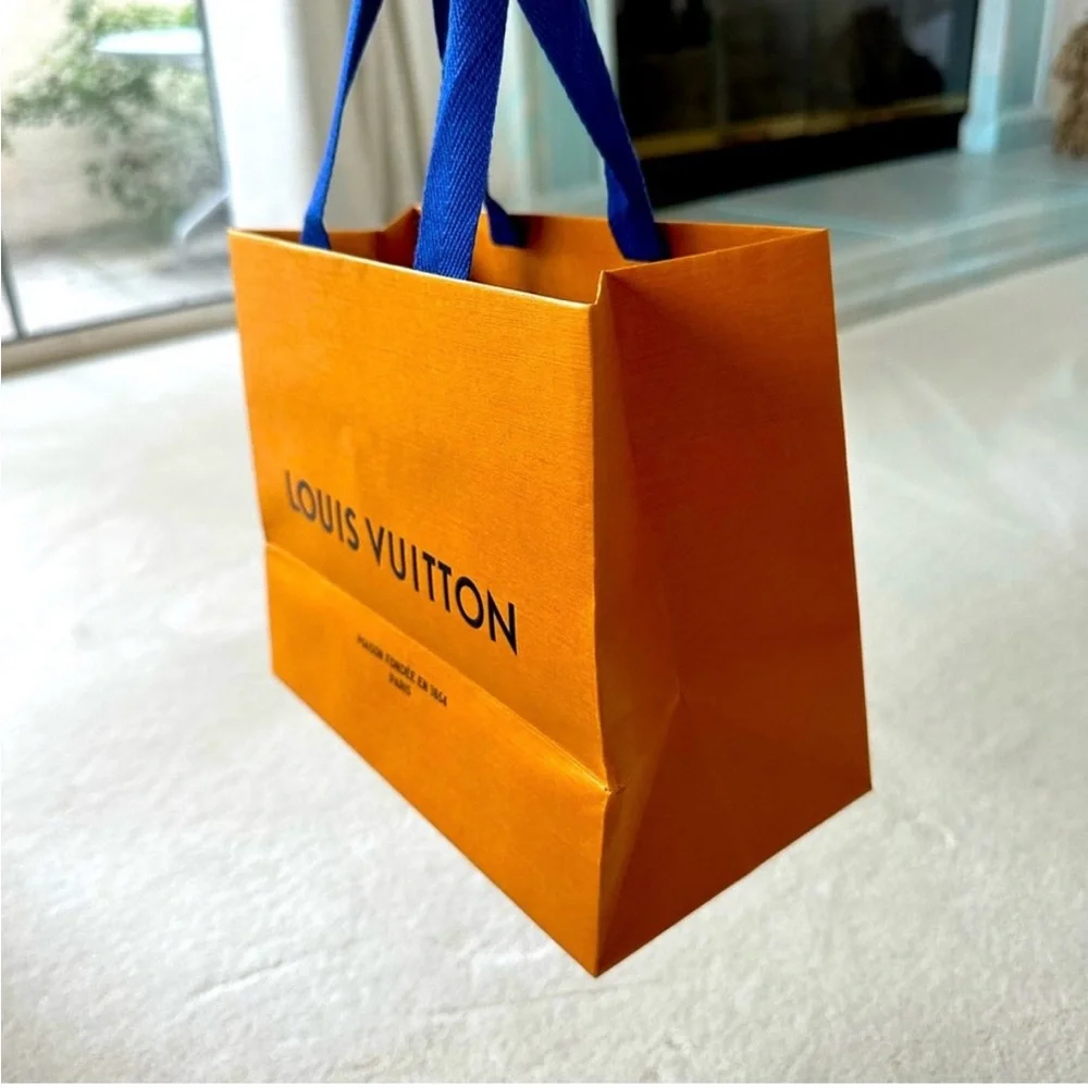 Authentic Louis Vuitton Paper Bag- 3pcs. - Picture 2 of 8